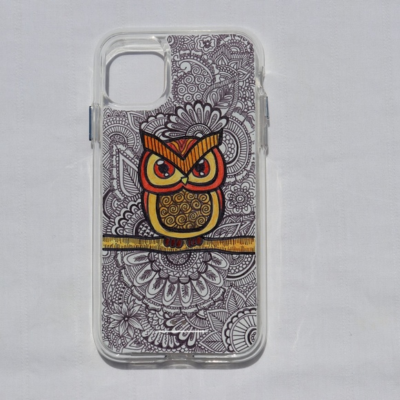 Handmade Zentangle Phone Case - Picture 2 of 3